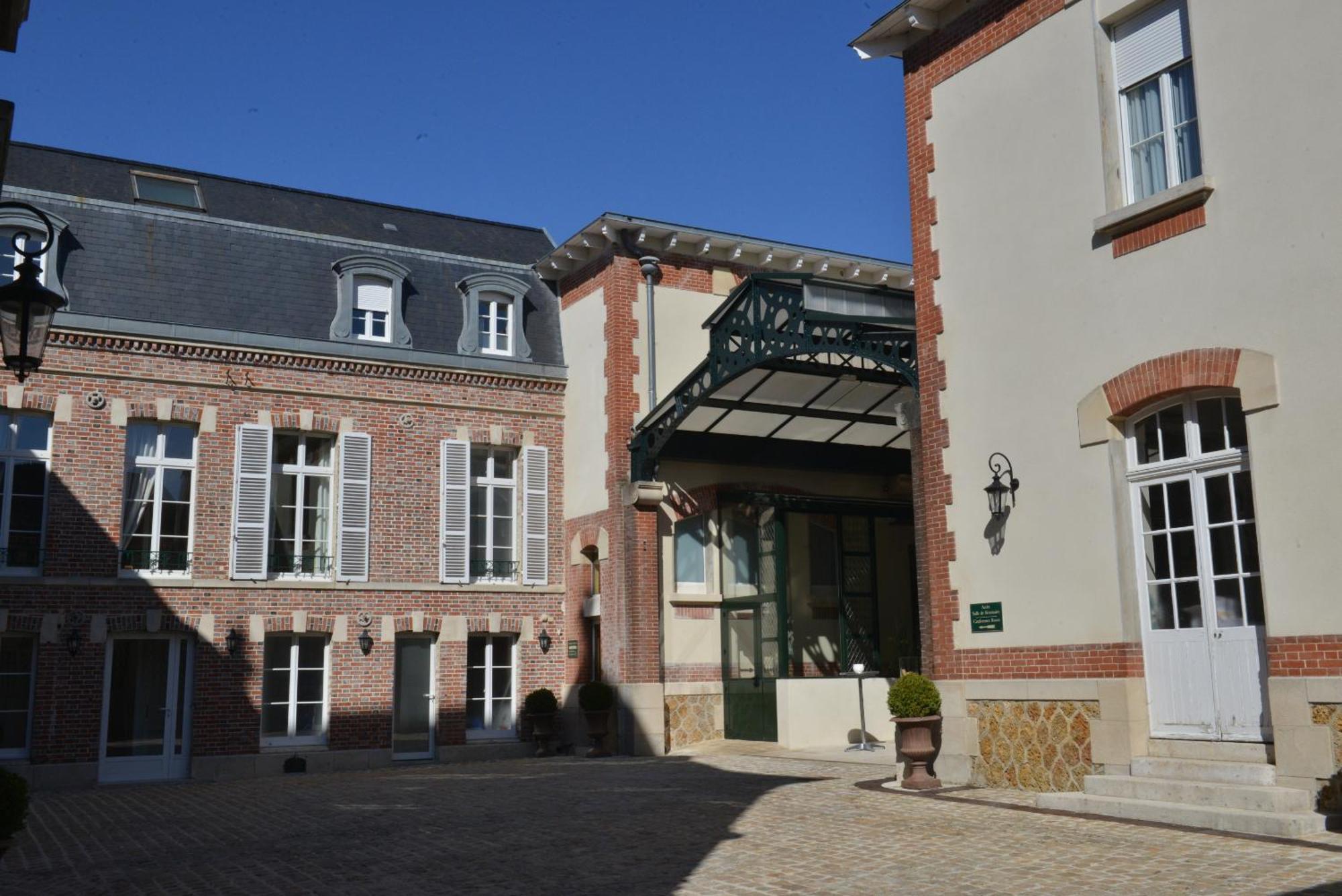 Hotel Castel Jeanson Ay-Champagne Exterior foto