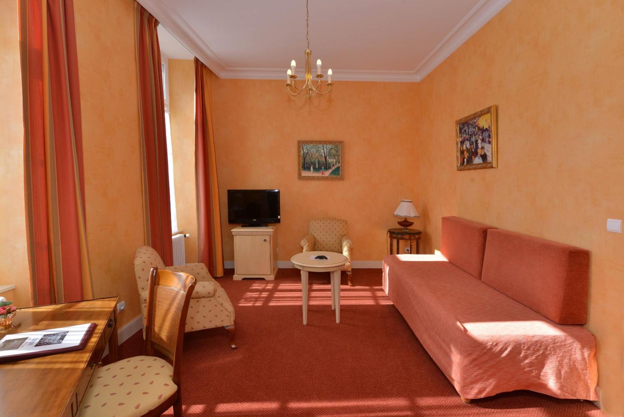 Hotel Castel Jeanson Ay-Champagne Zimmer foto